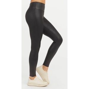 Spanx Faux Leather Leggings Black high rise MP medium petite